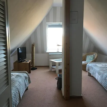 Ferienwohnung Suedstrandperle 公寓